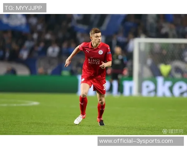 足球员张人:从青涩少年到职业赛场的传奇之路与奋斗故事 足球员张人:从青涩少年到职业赛场的传奇之路与奋斗故事